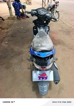 Nouveau TVS Rockz 125 2020 Bleu