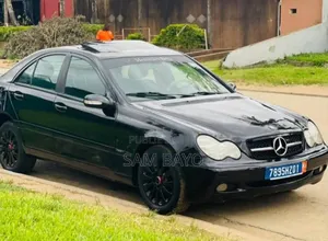 Mercedes-Benz C200 2002 Noir