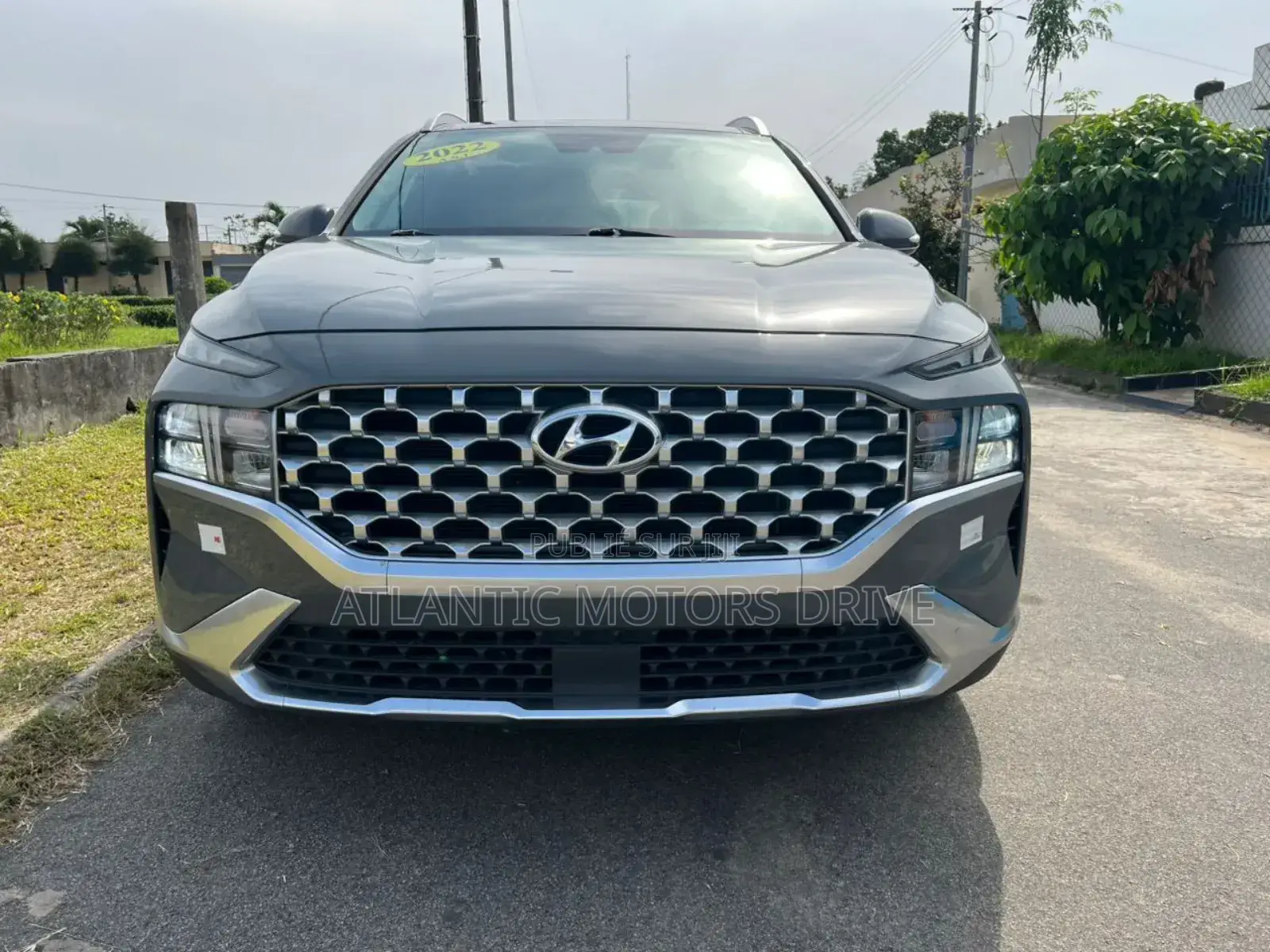 Hyundai Santa Fe SE (4 styles) 2022 Gris
