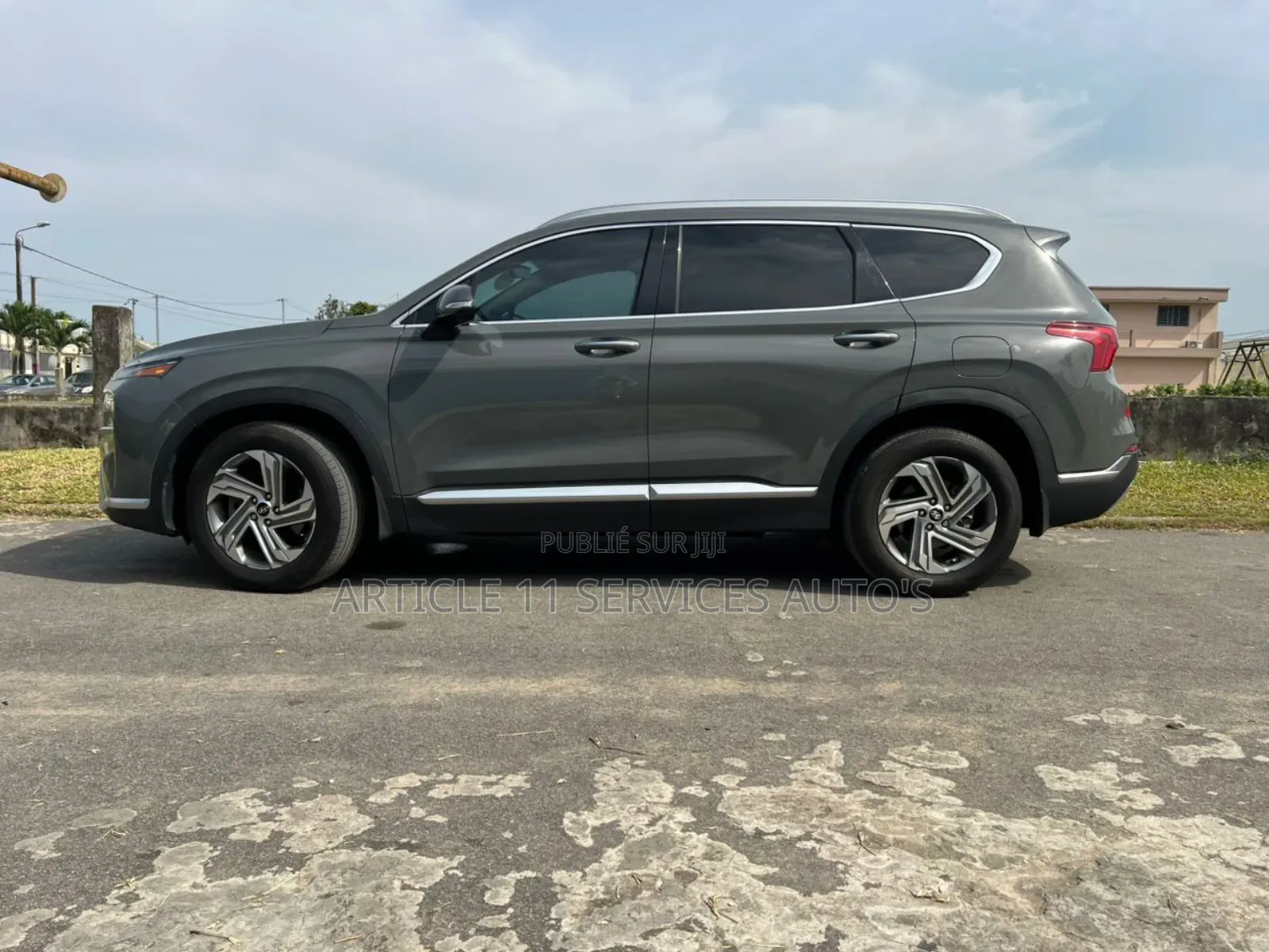 Hyundai Santa Fe SE (4 styles) 2022 Gris