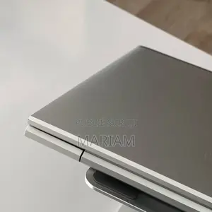 Nouveau HP EliteBook 840 G7 16GB Intel Core i5 SSD 512GB