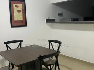 Furnished 4chbre Appartement dans Marcory à Louer