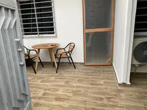 Furnished 4chbre Appartement dans Marcory à Louer