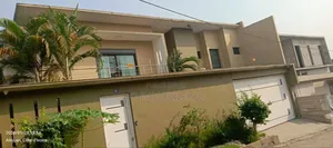 4chbre Duplex dans Miss Kouassi, Cocody à Vendre