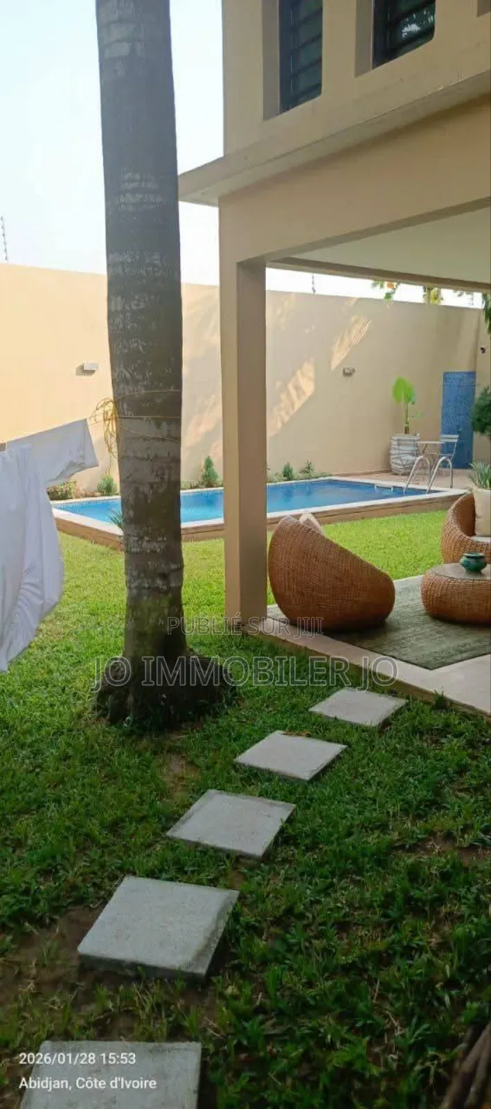 4chbre Duplex dans Miss Kouassi, Cocody à Vendre