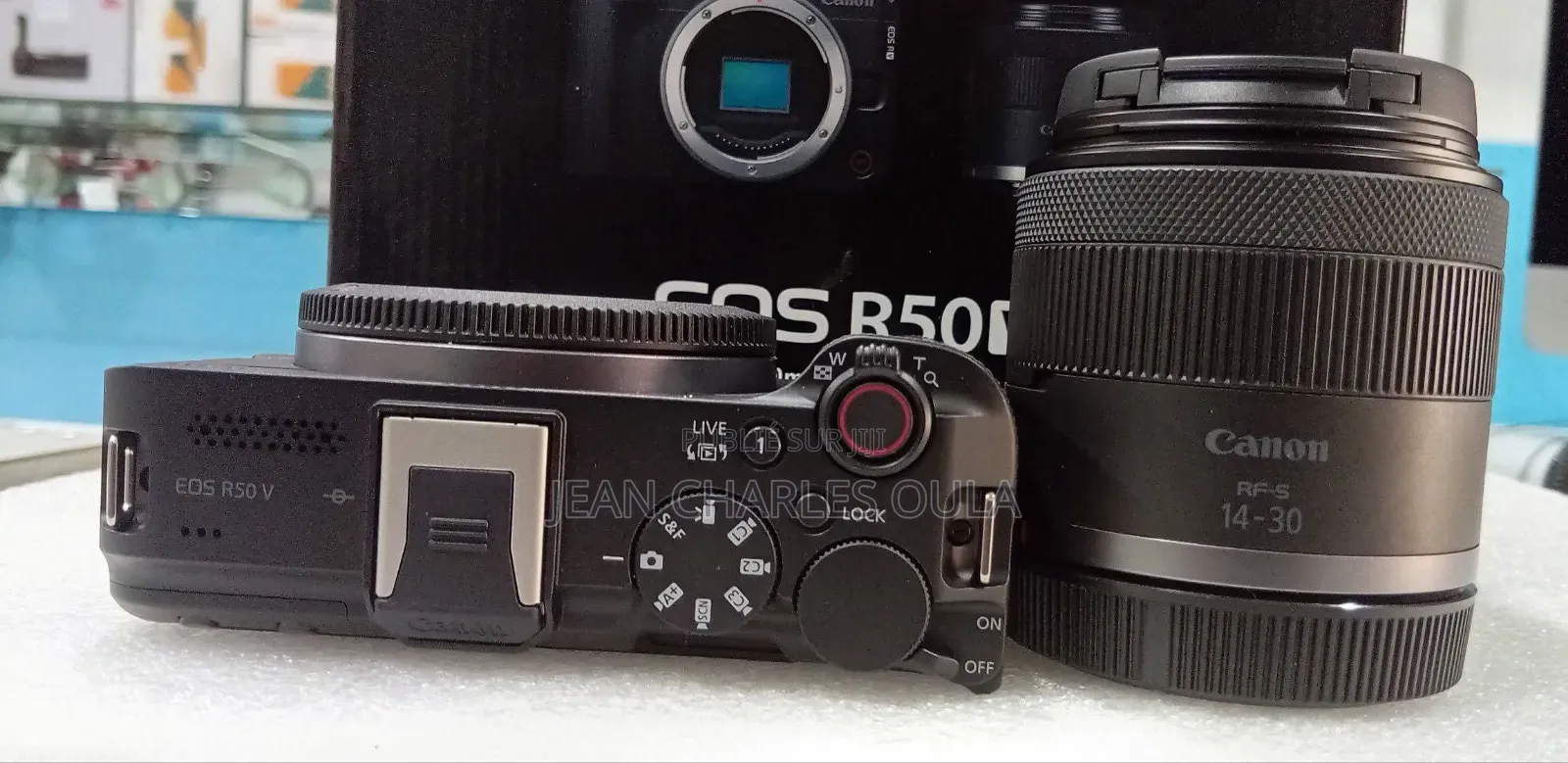 Canon Eos R50v Rf-S 14-30mm F4