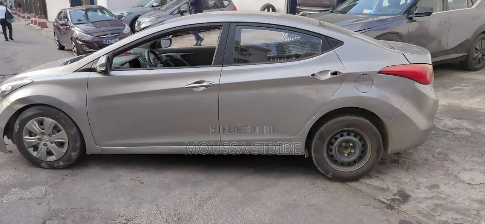 Hyundai Avante 2012 Gris