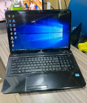 Nouveau Ordinateur portable HP Pavilion 17 8GB Intel Core i3 HDD 500GB