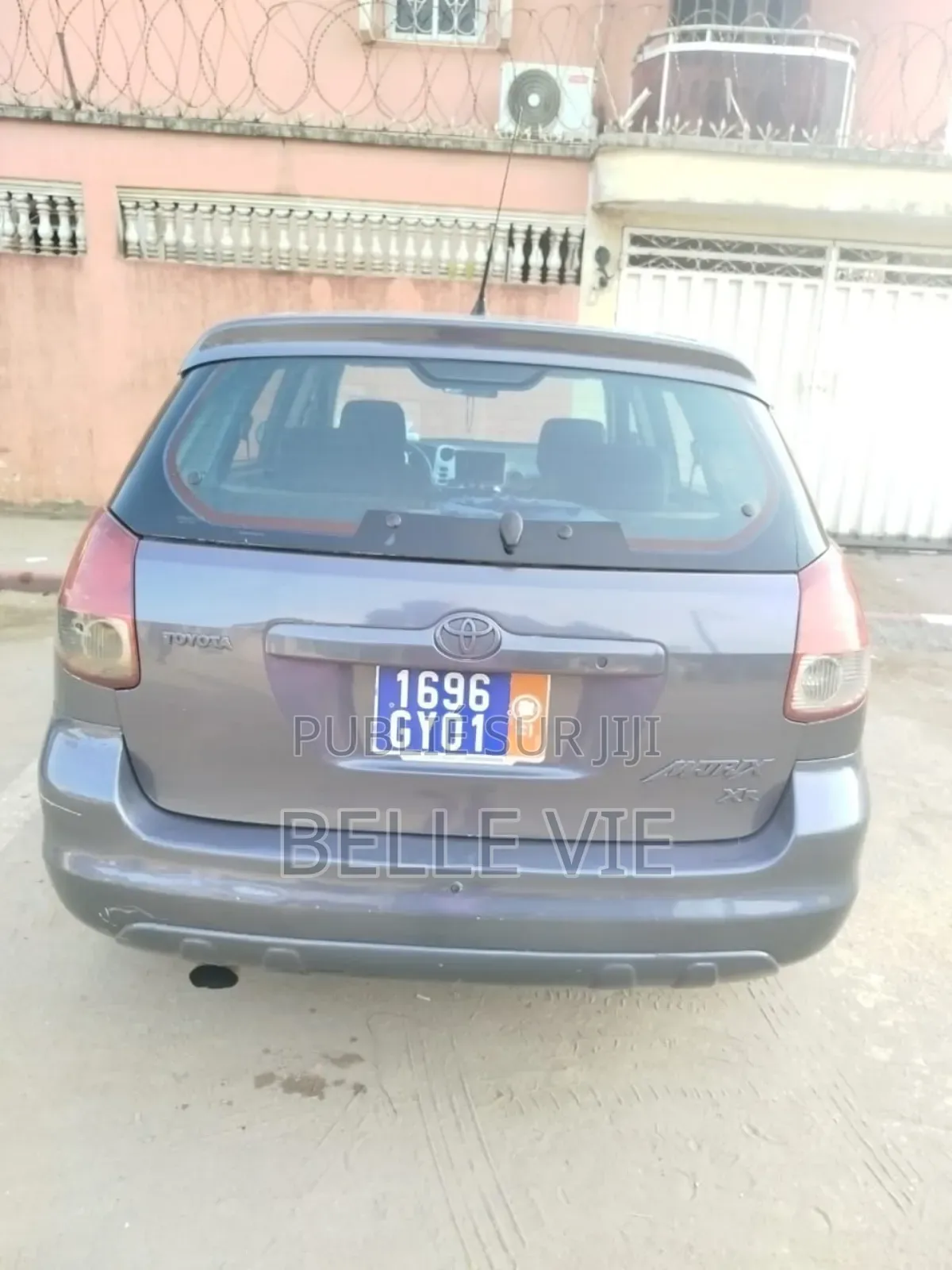 Toyota Matrix 2010 Beige