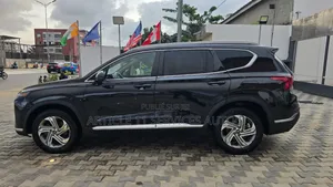 Hyundai Santa Fe SE 2023 Gris