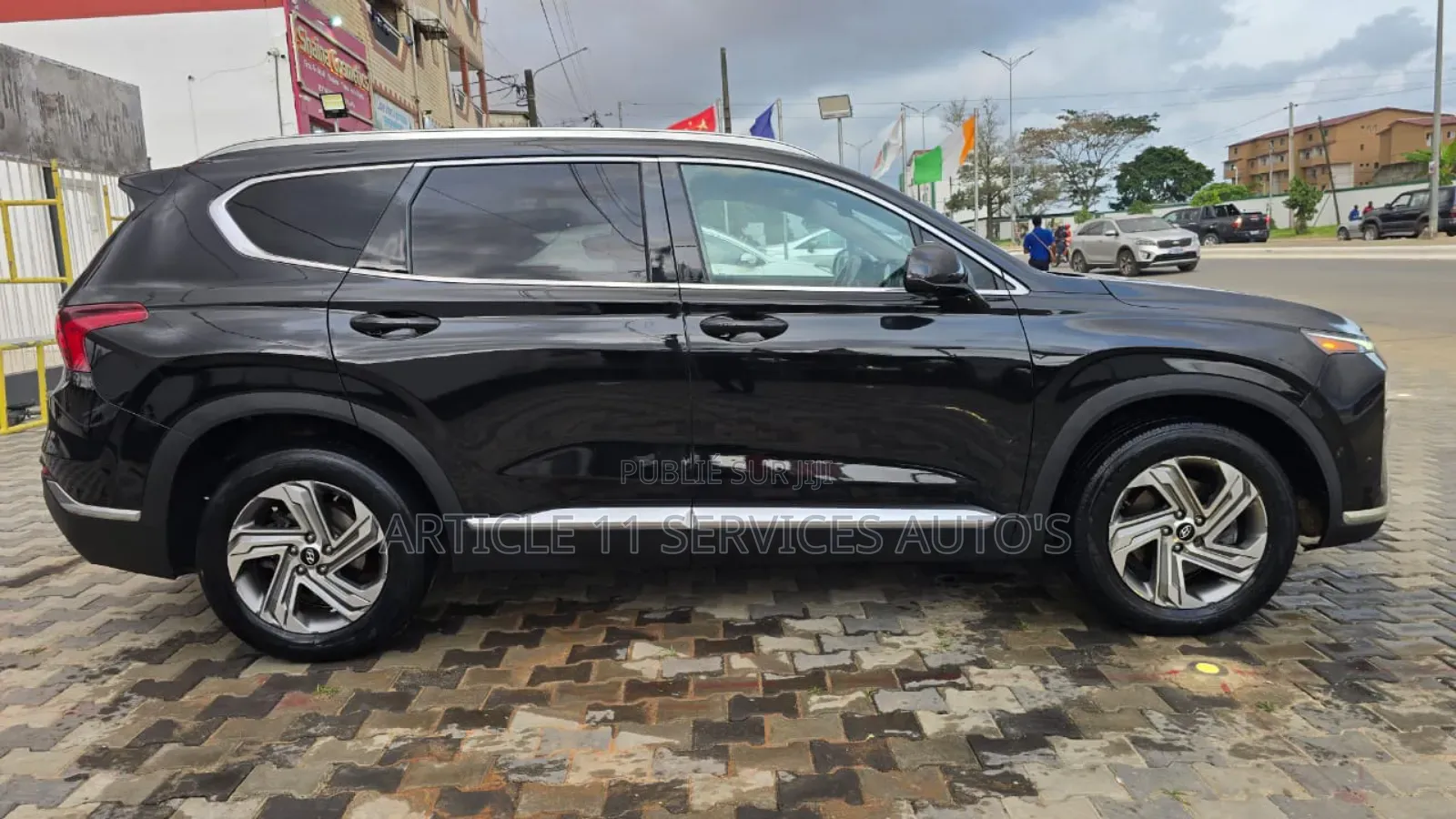 Hyundai Santa Fe SE 2023 Gris