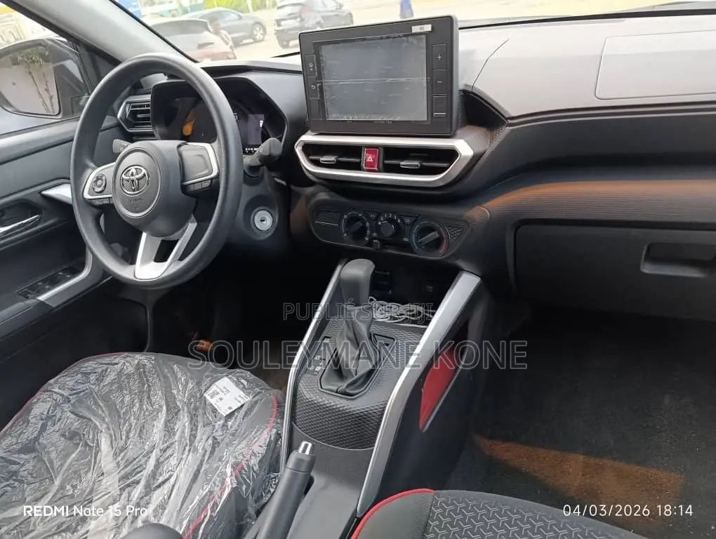 Toyota Raize 2025 Noir