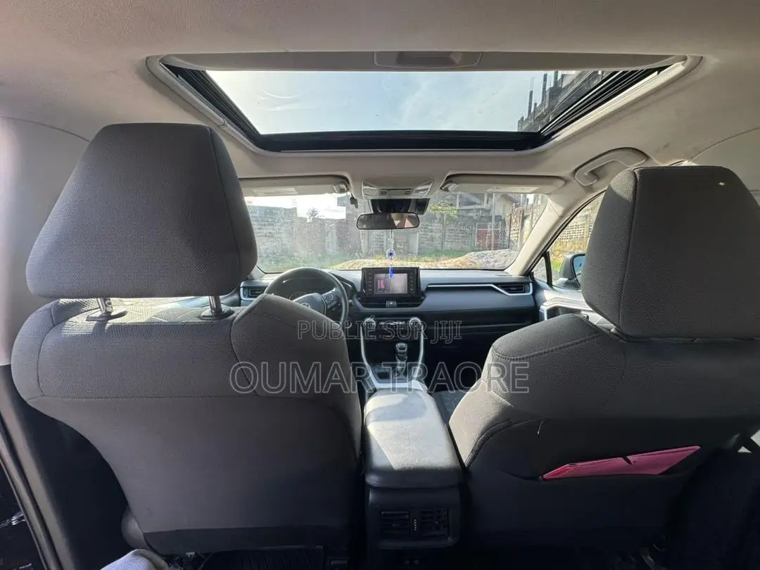 Toyota RAV4 2021 Bleu