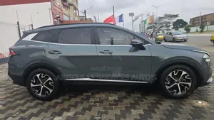 Nouveau Kia Sportage EX 2023 Gris