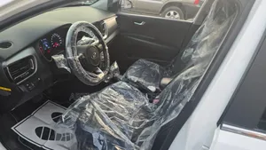 Kia Stonic 1.2 FWD 2020 Blanc