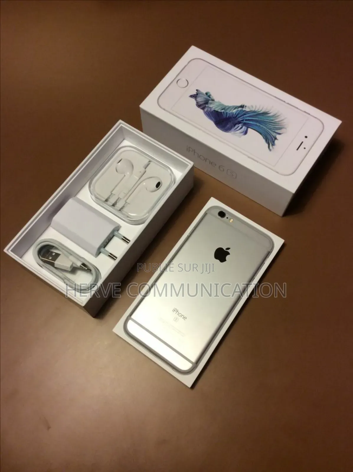 Nouveau Apple iPhone 7 128 GB Gris