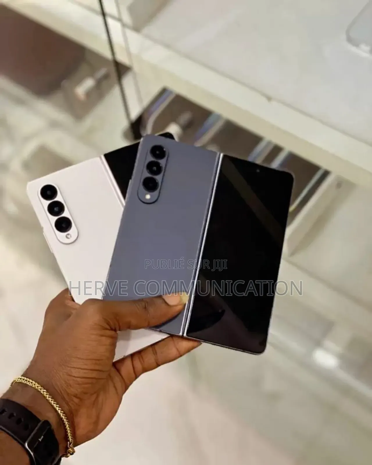 Nouveau Samsung Galaxy Z Fold4 256 GB Noir