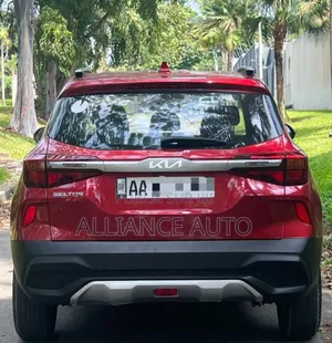 Kia Seltos 2023 Rouge