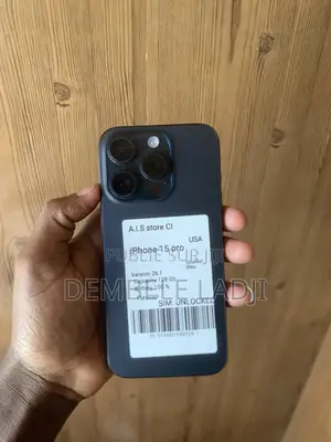 Apple iPhone 15 Pro 128 GB Noir