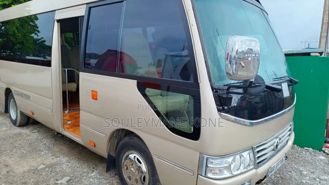 Toyota Sous-verre 2020 Gris