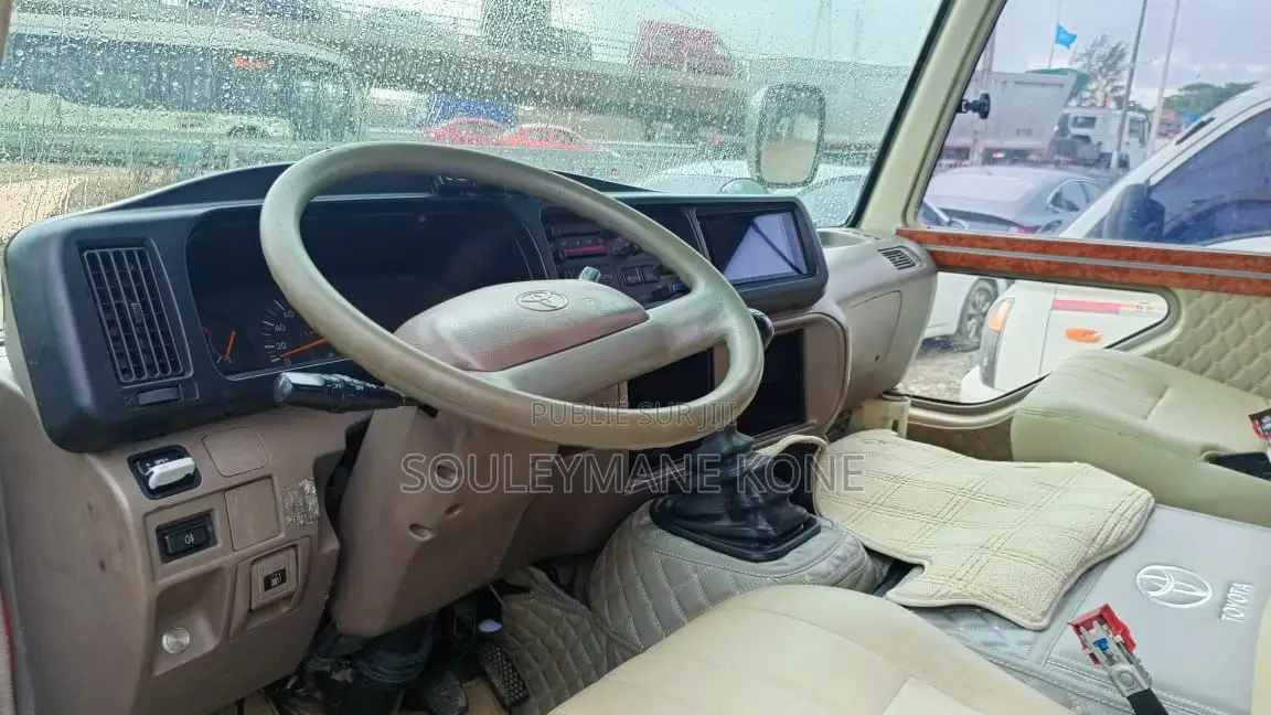 Toyota Sous-verre 2020 Gris