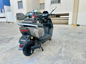 Nouveau Revoo A12-S 2022 Argenté