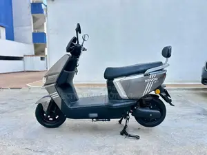 Nouveau Revoo A12-S 2022 Argenté