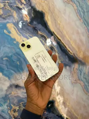 Nouveau Apple iPhone 15 256 GB Jaune