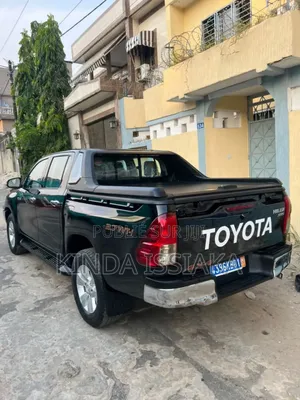 Toyota Hilux 2020 Noir