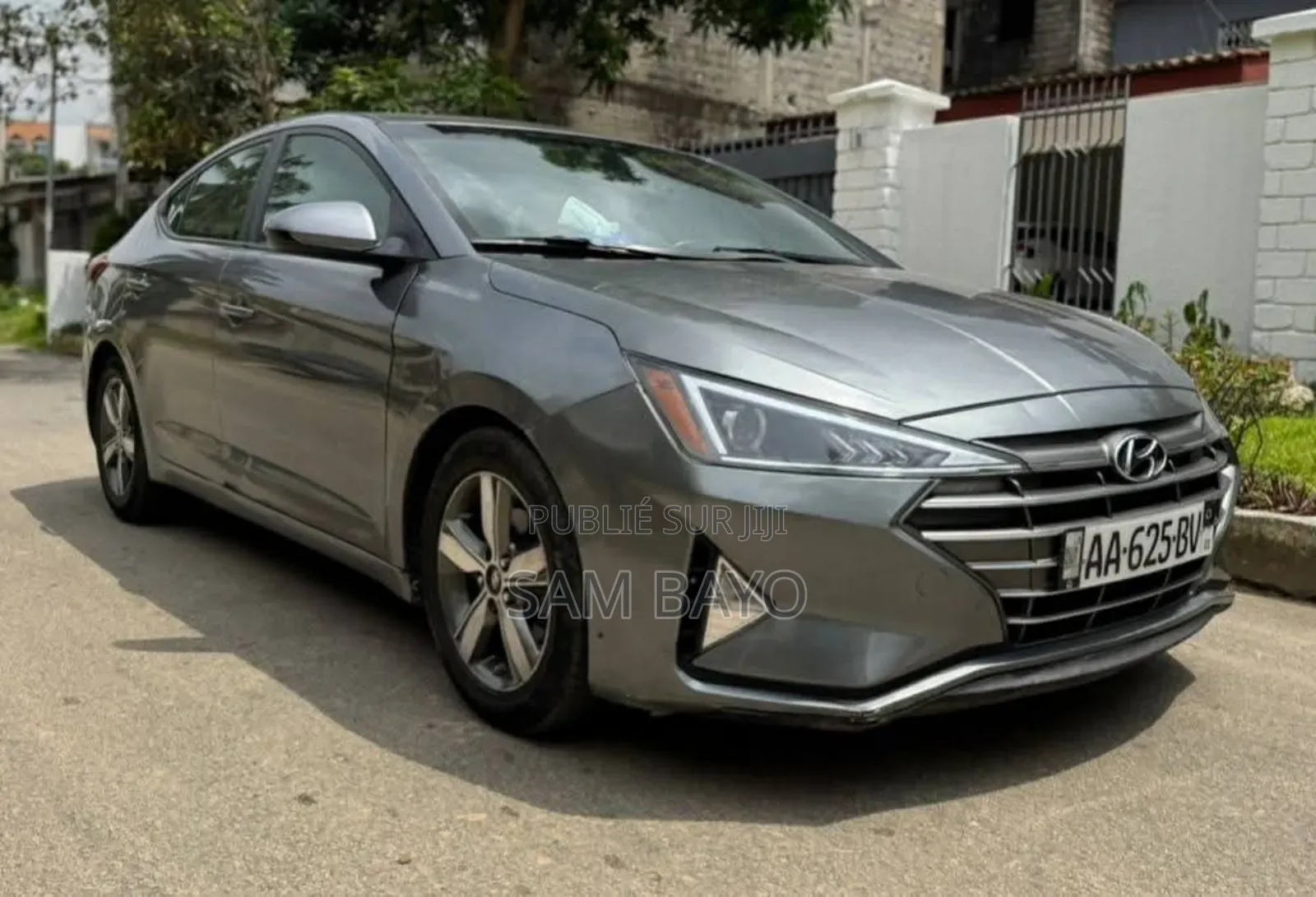 Hyundai Elantra 2020 Argenté
