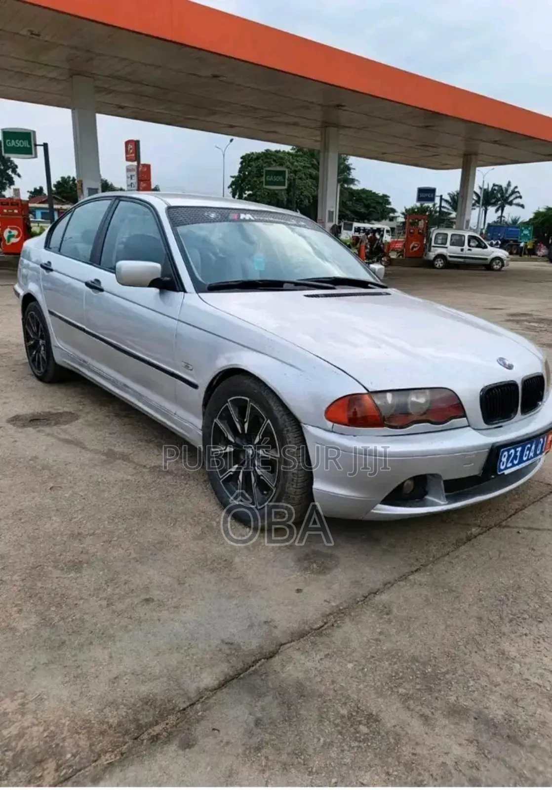 BMW 318i 1990 Gris