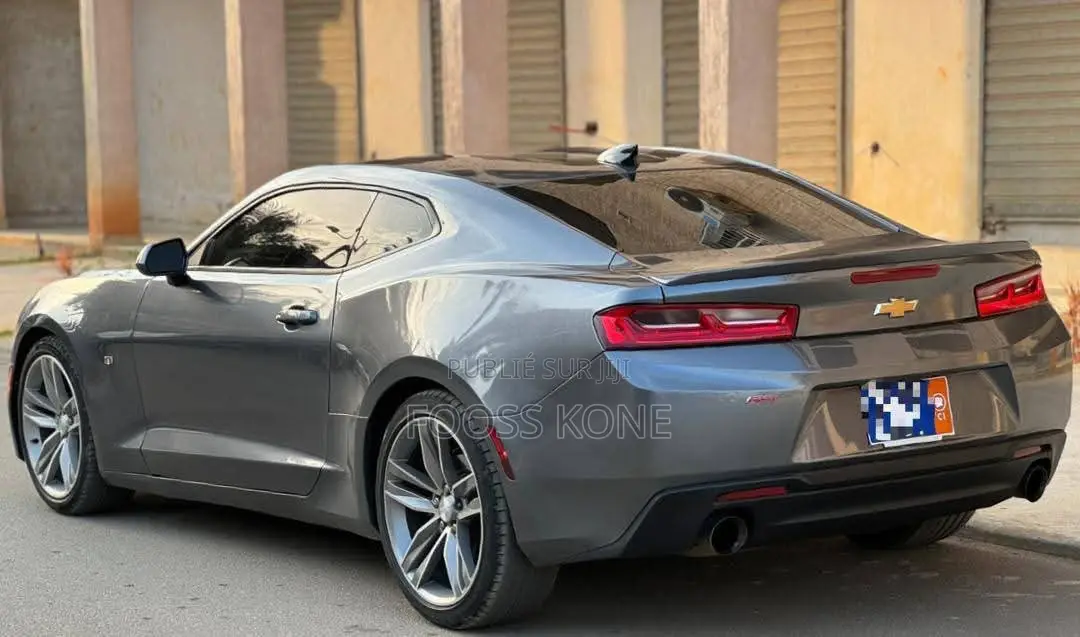 Chevrolet Camaro 2018 Gris