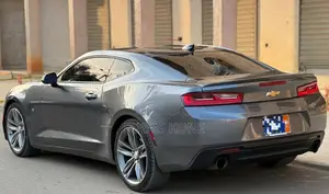 Chevrolet Camaro 2018 Gris