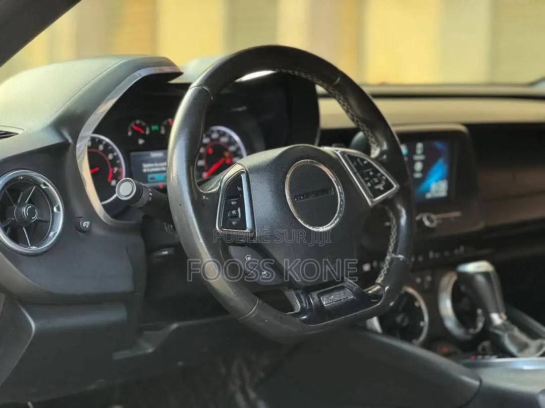 Chevrolet Camaro 2018 Gris