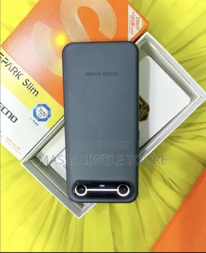 Nouveau Tecno Spark Slim 256 GB Blanc