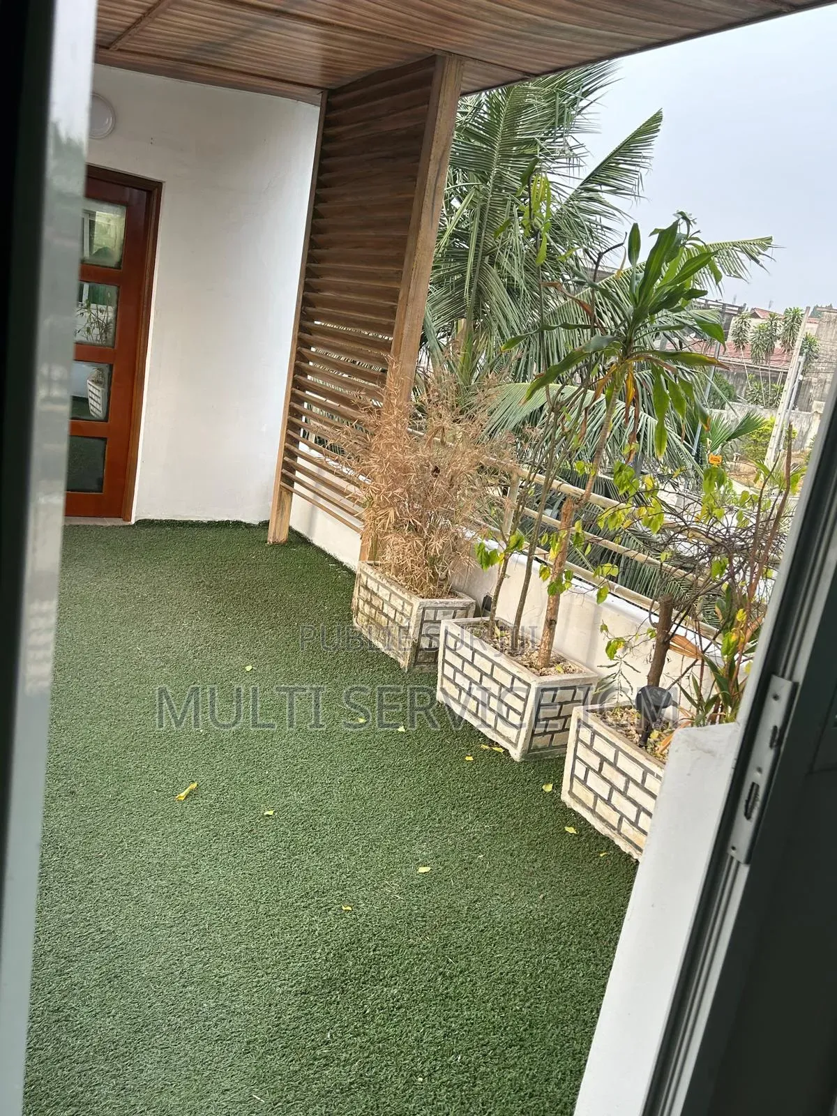 Furnished 6chbre Duplex dans Ismaël Coulibaly, Cocody à Vendre