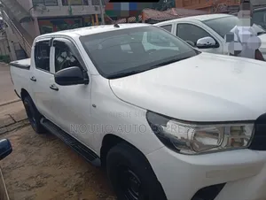 Toyota Hilux 2022 Blanc