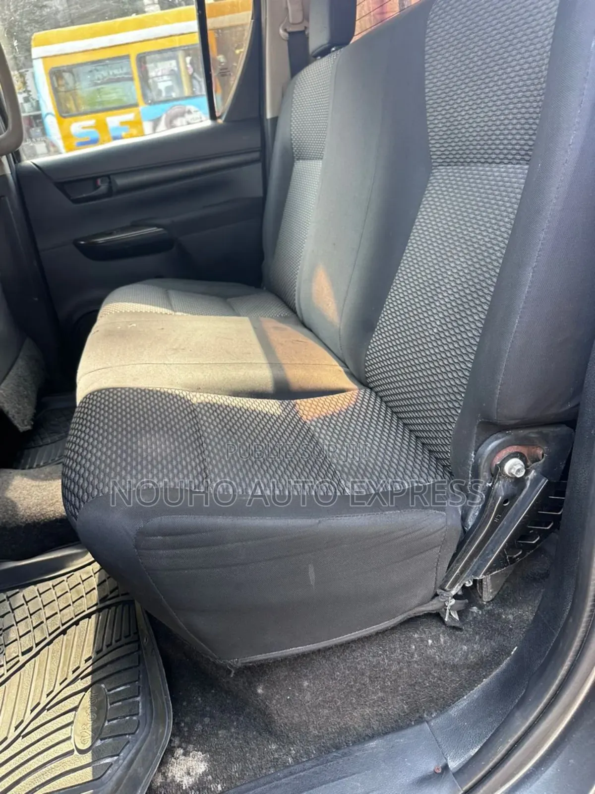 Toyota Hilux 2018 Gris