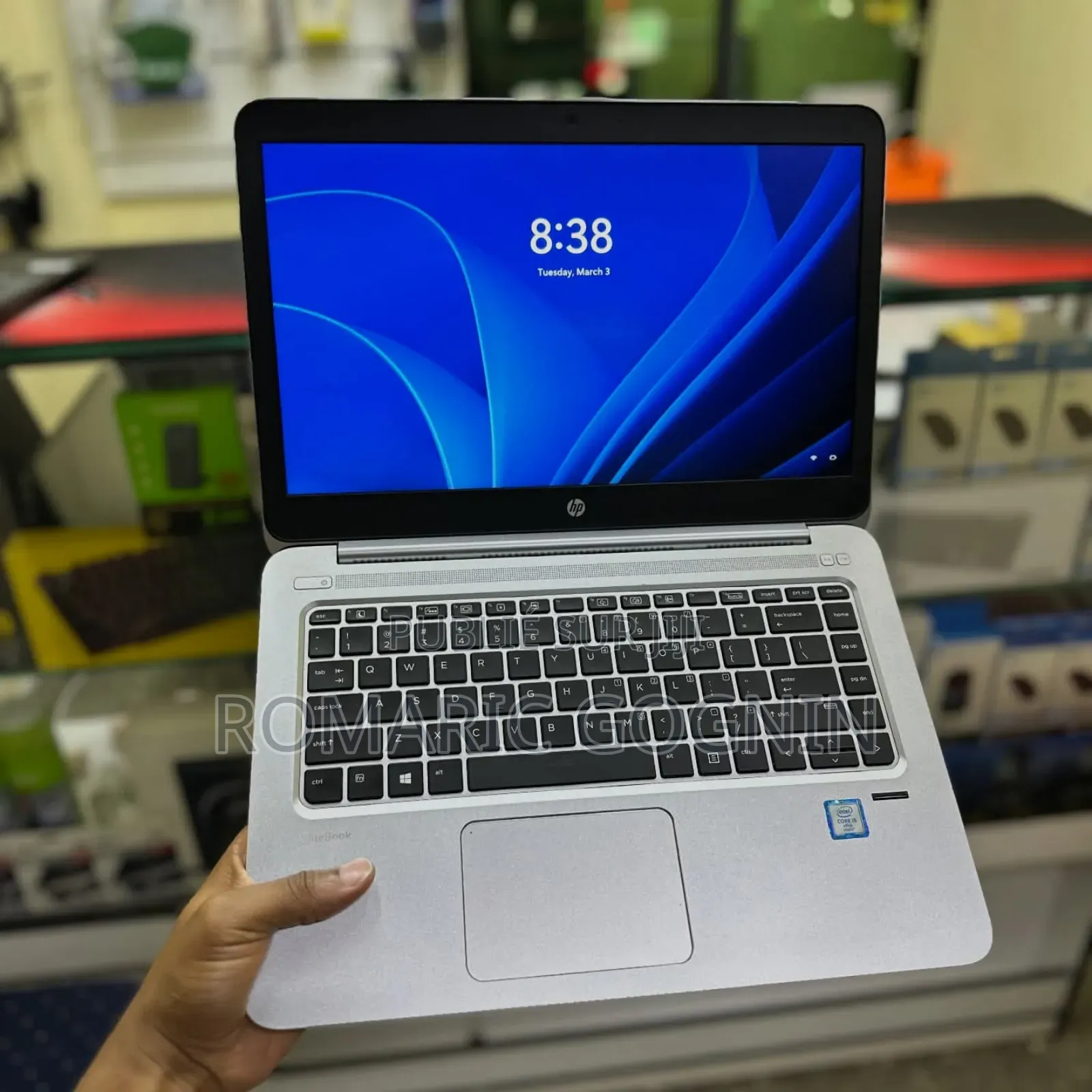 Nouveau HP EliteBook 1040 G3 8GB Intel Core i7 SSD 512GB