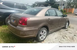 Toyota Avensis 2005 Autre