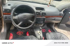 Toyota Avensis 2005 Autre