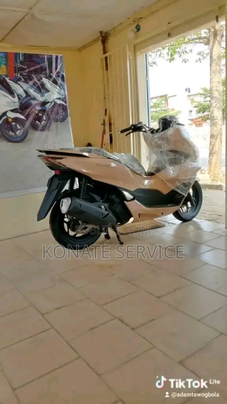 Nouveau Yamaha NMAX 155 2025 Orange
