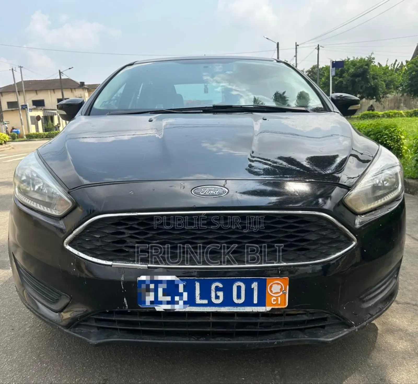 Ford Focus S dr Sedan (2.0L 4cyl 5M) 2017 Bleu