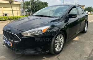 Ford Focus S dr Sedan (2.0L 4cyl 5M) 2017 Bleu