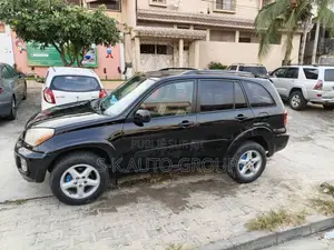Toyota RAV4 200 4X4 Automatic 2008 Noir