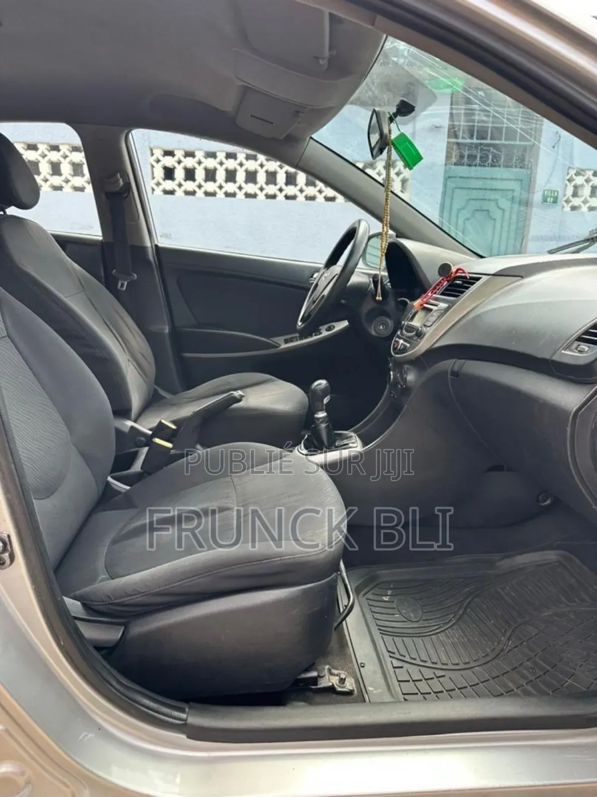 Hyundai Accent SE Sedan 2016 Gris