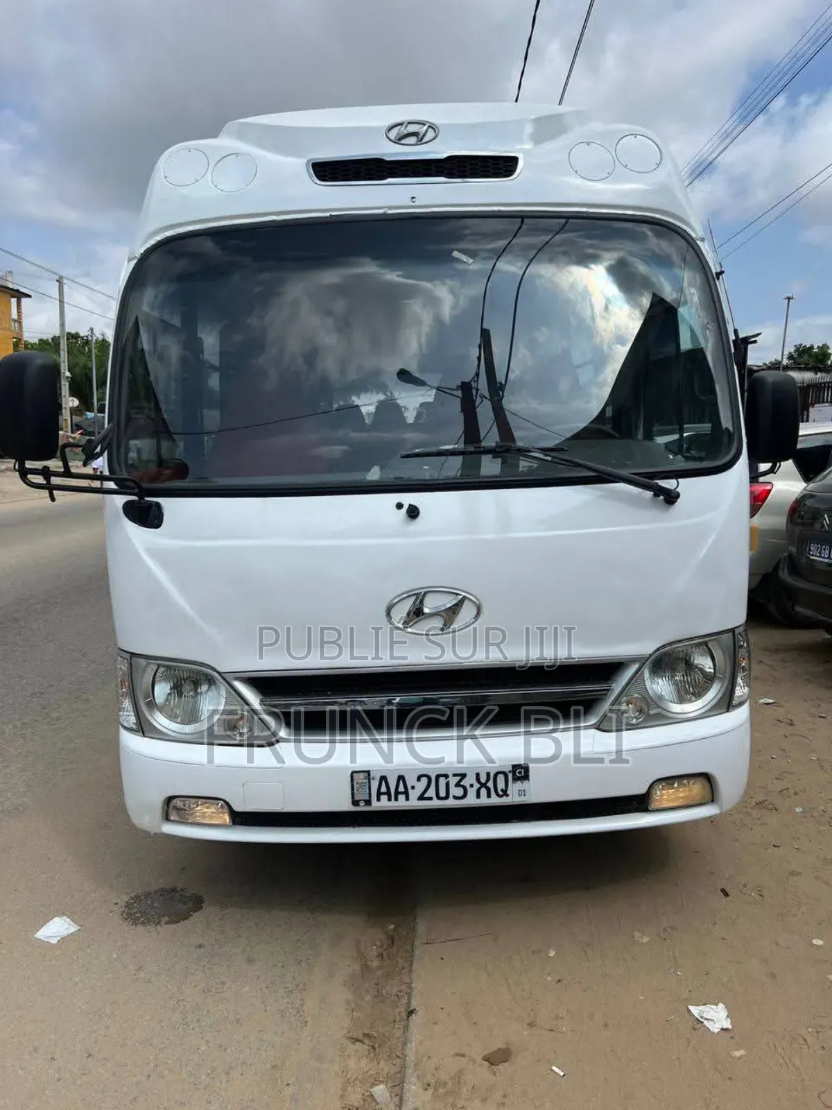 Hyundai County 2018 Blanc