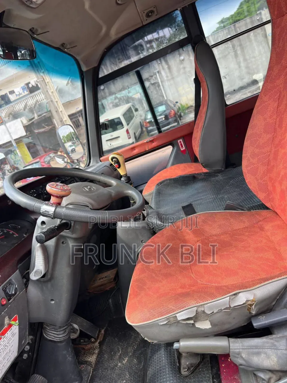 Hyundai County 2018 Blanc