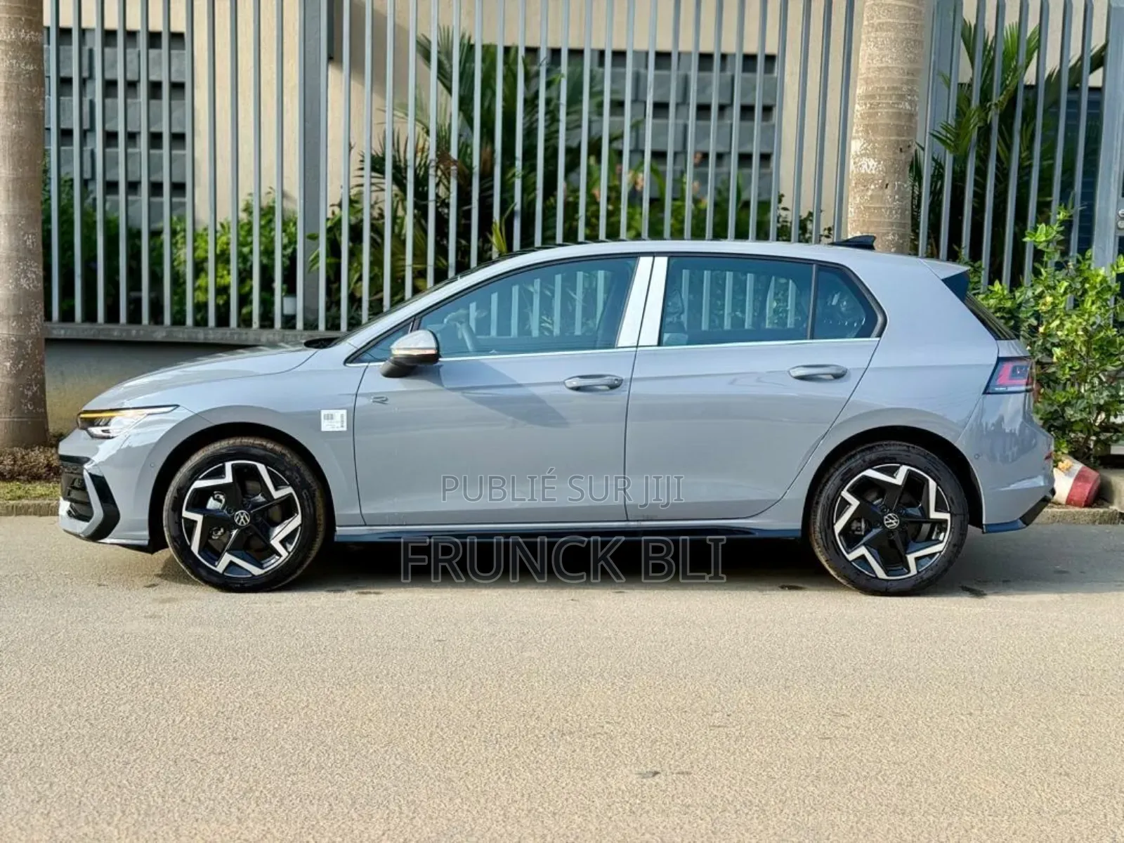 Volkswagen Golf 2025 Bleu