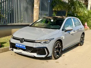 Volkswagen Golf 2025 Bleu